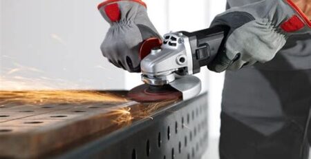 A Comprehensive Guide to Using an Angle Grinder Safely