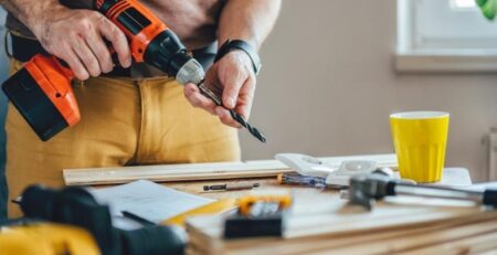 The Advantages and Disadvantages of Corded Drills vs. Cordless Drills