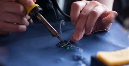 The Ultimate Guide to Choosing the Right Soldering Iron