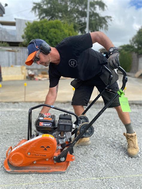 Maintenance Tips for Plate Compactors - Drill & Chainsaw Review