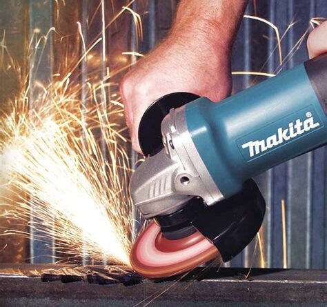 Top Brands to Consider When Buying an Angle Grinder